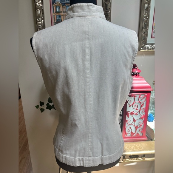 J. Jill Vest Linen Blend Tailored Button Down Cream Pinstriped Top Sz 14P - Picture 3 of 9